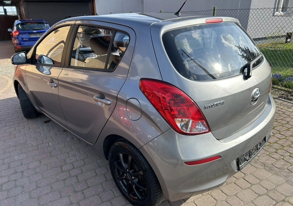 Hyundai i20 cena 24900 przebieg: 71093, rok produkcji 2013 z Bojanowo małe 154